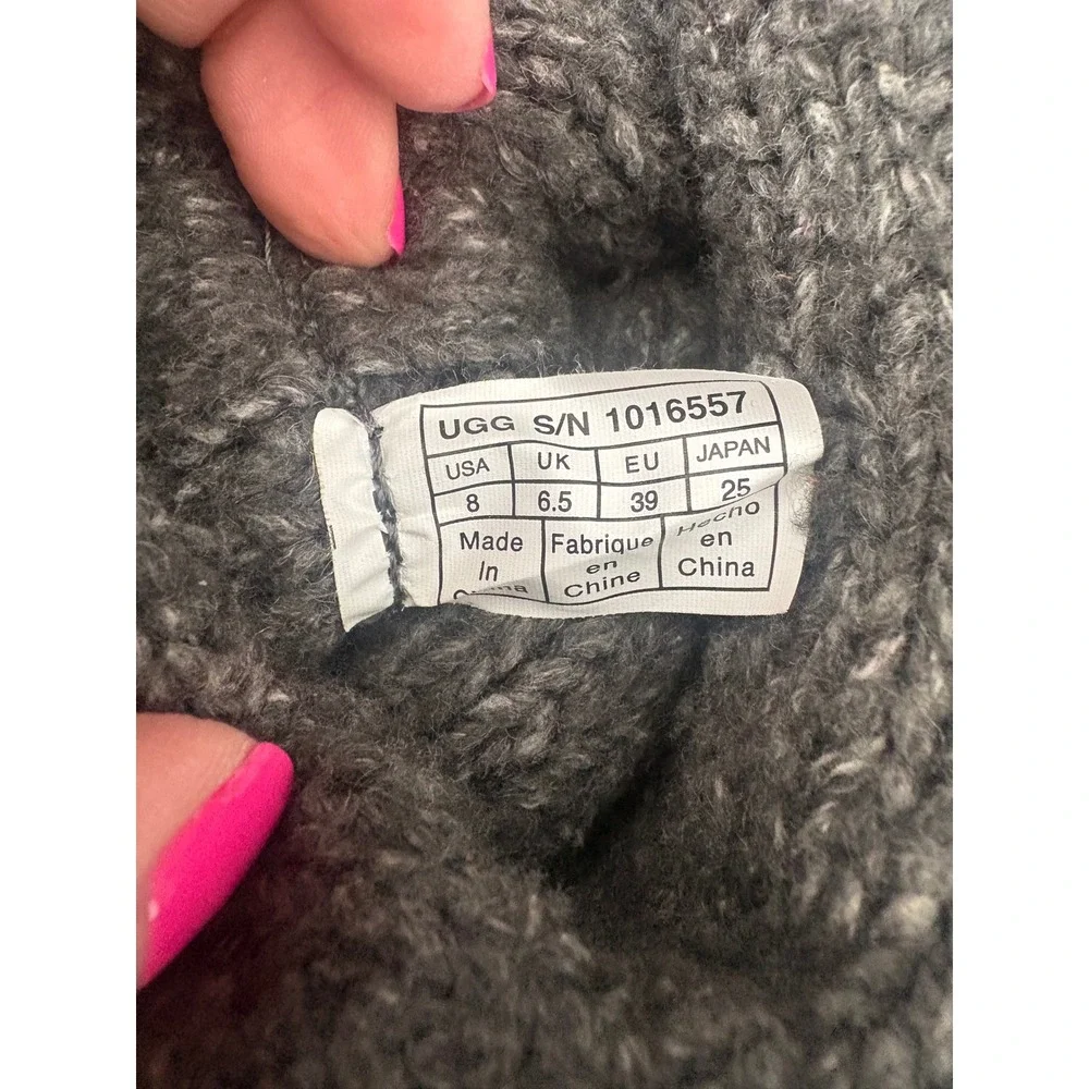 UGG Australia Isla Charcoal Gray Cable Knit Button Boots 1016557 Womens 8